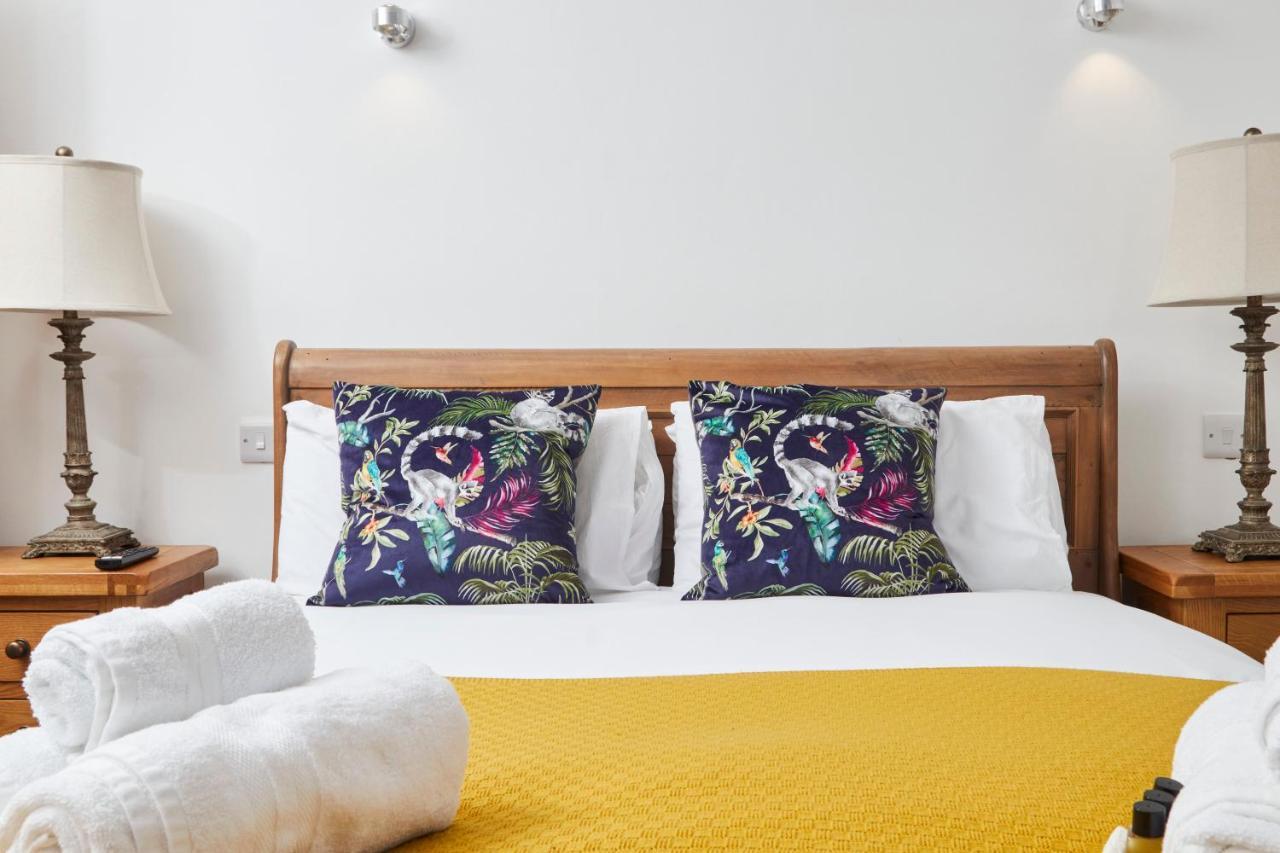 The Nutcracker Suite - Self Check-In, Self-Catering Apartment For East Midlands Airport Kegworth Exterior photo
